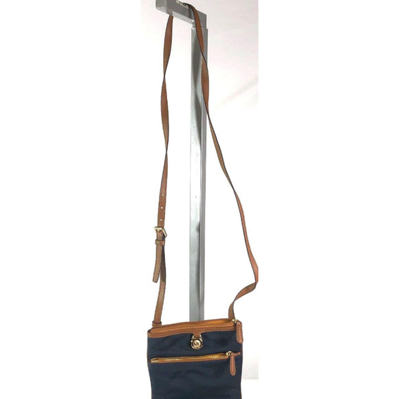 Michael Kors Small Blue Crossbody Yellow Inside W/ Zipper - Picture 1 of 6